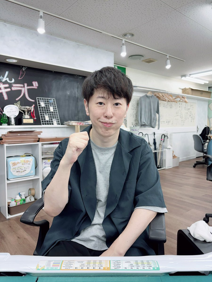 honitu2000's tweet photo. ラキラビ　太さん　②2322241

太さんっぽいビンゴのお題指定枠
追っ掛け立直で上がる、なんとかクリア
来月も大阪来てもらえるの嬉しい〜 https://t.co/OLx6LGqI6h