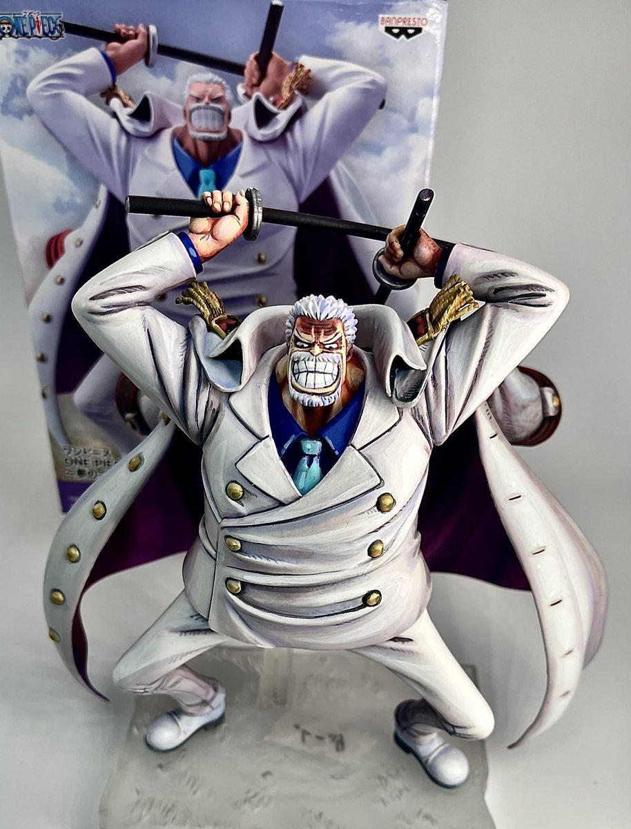 factoryk_k's tweet photo. 【ワンピース】🎨フィギュアリペイント🖌️
新作リペイント😊✨
今回は扉絵再現リペイント‼️
小物も塗装完了😊💕
いよいよ完成間近‼️あとはジオラマ台座のみ‼️
【ガープ】
#ワンピース
#フィギュア
#リペイント
#扉絵
#水彩画
#二次元
#ルフィー
#エース
#サボ
#ガープ https://t.co/r4oXJghACd