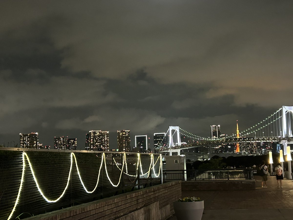 vvvkenvvv's tweet photo. 東京観光３日目
ホテル戻ります
明日はどこ行こうかな https://t.co/vGAwVKKKXR