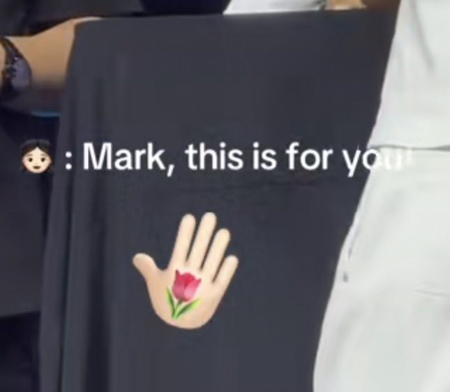 m__arkholic's tweet photo. mark’s reaction to seeing the little tulip on op’s hand was just so cute and precious ㅠ.ㅠ🌷 https://t.co/MREWx8WL9C