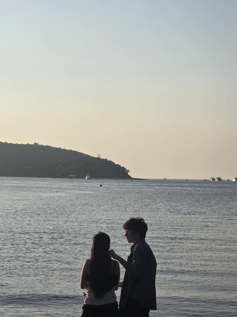 ZetFANY tweet picture
