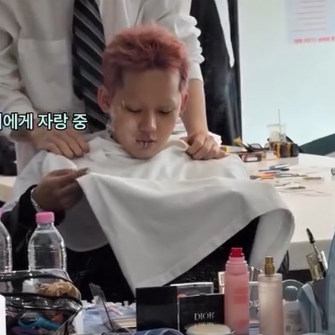 teuhaTEUMEteuha's tweet photo. boss baby live action #CHOIHYUNSUK https://t.co/1O6MBEDpe4