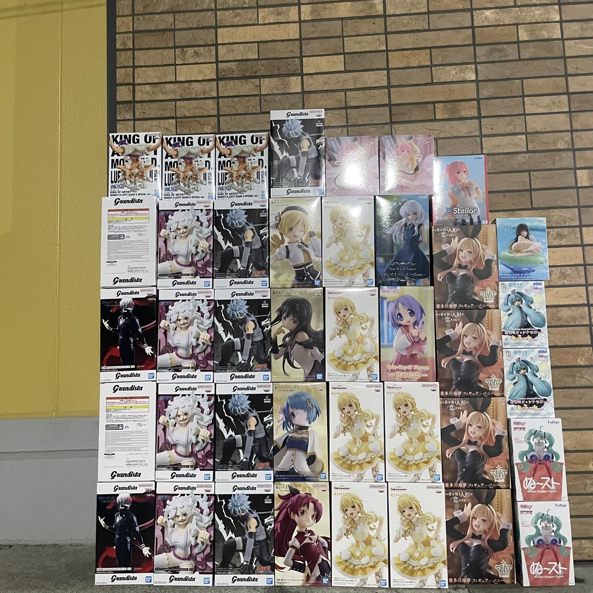 MiKe__games's tweet photo. 本日G獲得物

・ボニーが乙骨跡地に入りました。
　3ボタン使えてやさしい！
・ことね増台中。まだまだあるよ！
・古手川さん売り切れ。ナナが増えました
・喜多川さん残りあとわずか。
　はよしないとなくなるよ https://t.co/ar03yiCrU0
