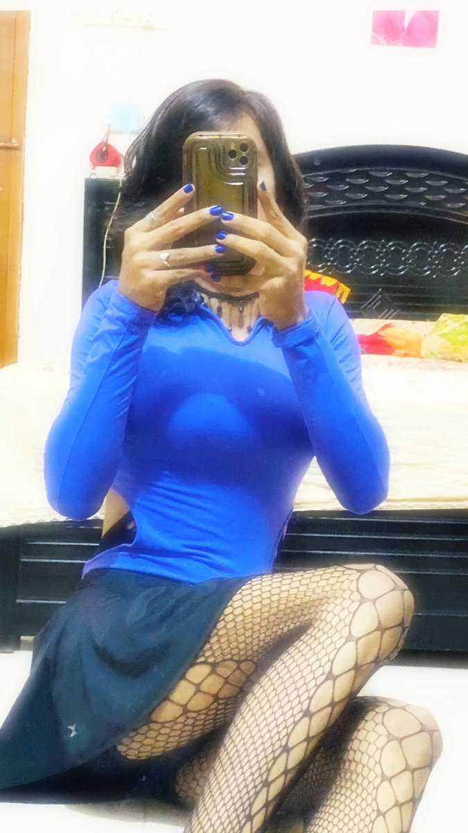Ladyboybd69's tweet photo. Paid service available 
WhatsApp: 01340109751 https://t.co/UxlSoZz2X0