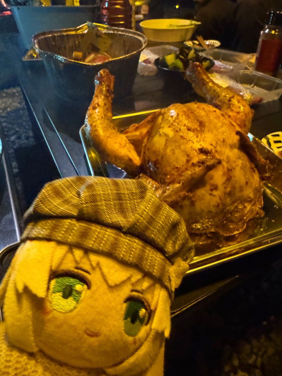 _banb4n_'s tweet photo. これはキャサリンの丸焼きと右脚です https://t.co/UYQMDQ3VHx