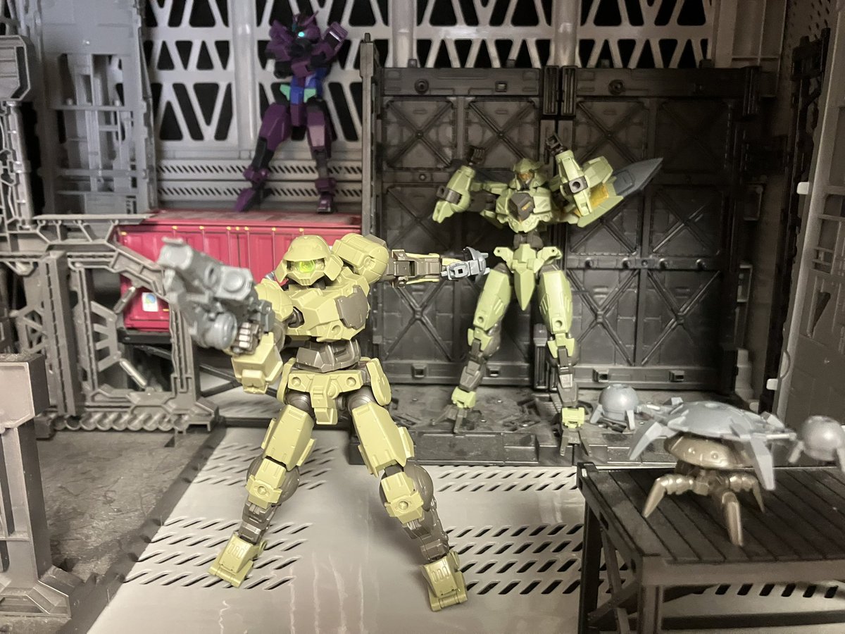 QbbGa's tweet photo. ノーマルカラーのポルタノヴァ見つけたので購入しましたー
バイロン軍の機体増えてきて良きです😄

#30MMバイロン軍 https://t.co/H3u8Y8l70J