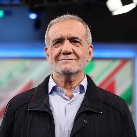 ConflictTR's tweet photo. İran Cumhurbaşkanı Pezeşkiyan, İran Dini Lideri Mucteba Hamaney'e ABD ile anlaşmayı reddederse görevinden istifa edeceğini söyledi. https://t.co/TbzBSSwbGD