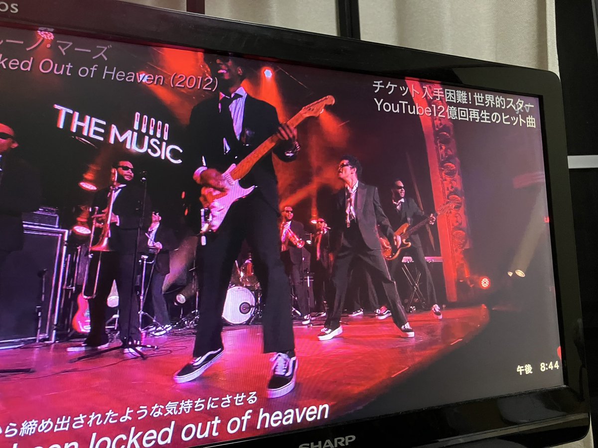 mopochuchu's tweet photo. スーツでこの曲レアじゃ無い？
カッコいいー https://t.co/XutFfnY5Q9