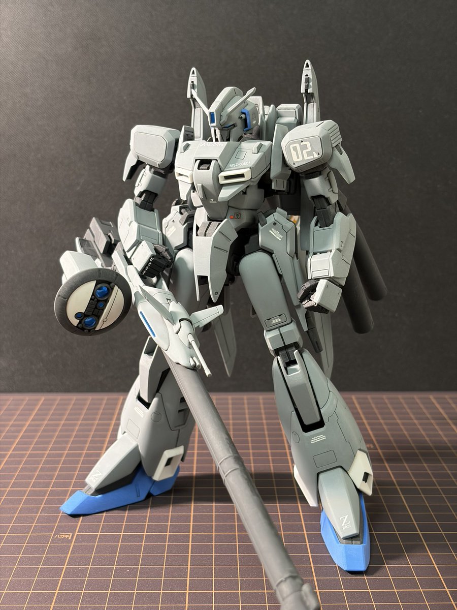 emeitch_gunpla's tweet photo. MG ゼータプラス C1 部分塗装、デカール、スミ入れ、トップコートして完成です!
説明書ベースの素直な仕上げですが、初期のスタイル調整工作が古いキットにしっかり効いてるかと!

リプライでつらつらといろんな写真を上げていきます #ガンプラ https://t.co/Dv5M0HSWXk