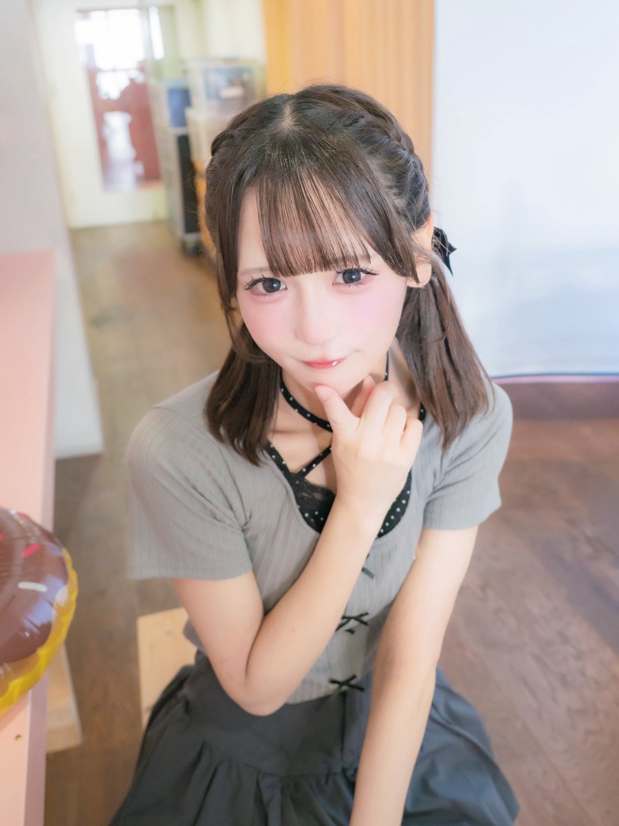 えりちゃんご確認用 どこみてるの？えりちゃん？🧏🏻‍♀️🤍