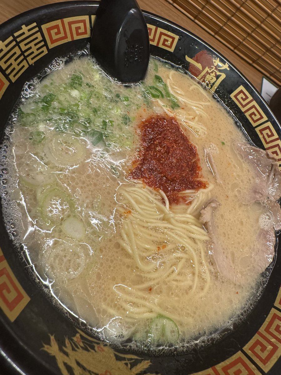UNI_8192's tweet photo. 一蘭 https://t.co/U1gVP721Cl