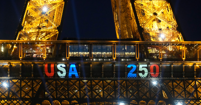 jimbotrump's tweet photo. PHOTOS — Countries Around the World Celebrate America's 250th Birthday: 'Happy U.S. Independence Day!' https://t.co/0DNWShK1DV I APPRECIATE FOLLOWS #IndependenceDay #USA250 #HappyBirthdayAmerica #CelebratingFreedom #GlobalUnity https://t.co/VBbmqqft6w