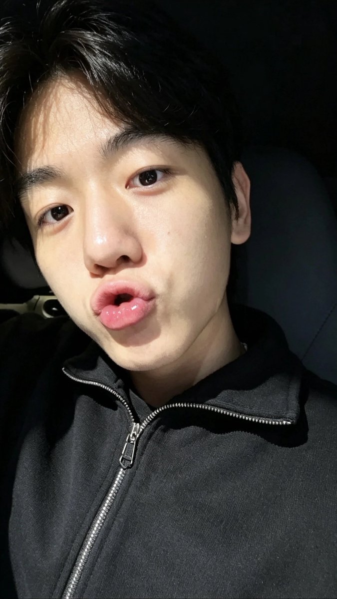 bbbhyunn's tweet photo. 👍🏻 https://t.co/HwsFOMln0H