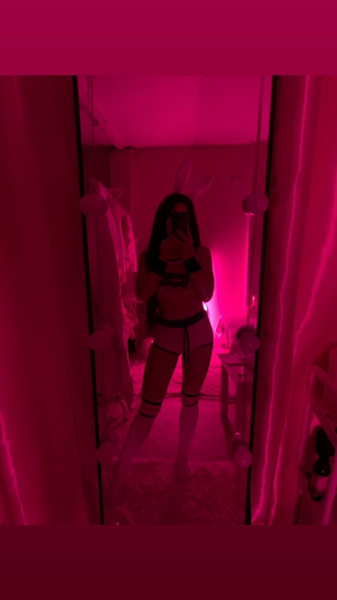 ChloeHanrose's tweet photo. https://t.co/MYgZag8dKg
