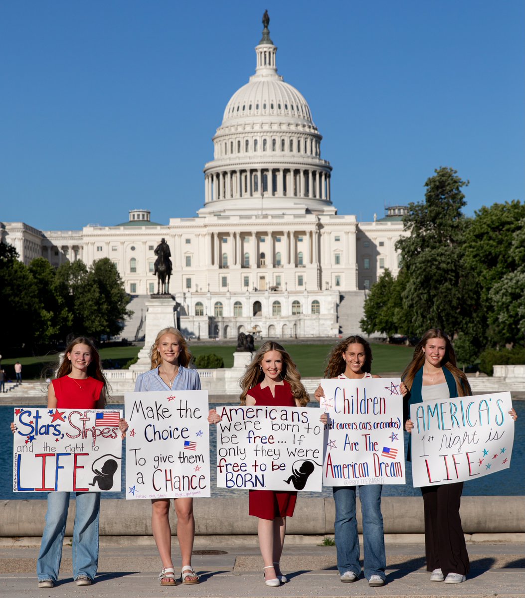 StudentsforLife's tweet photo. Happy 4th of July from the Pro-Life Generation! 🇺🇸

Today we fight for every American, born and preborn, to have the equal right to Life. https://t.co/WMmUuP9hKs