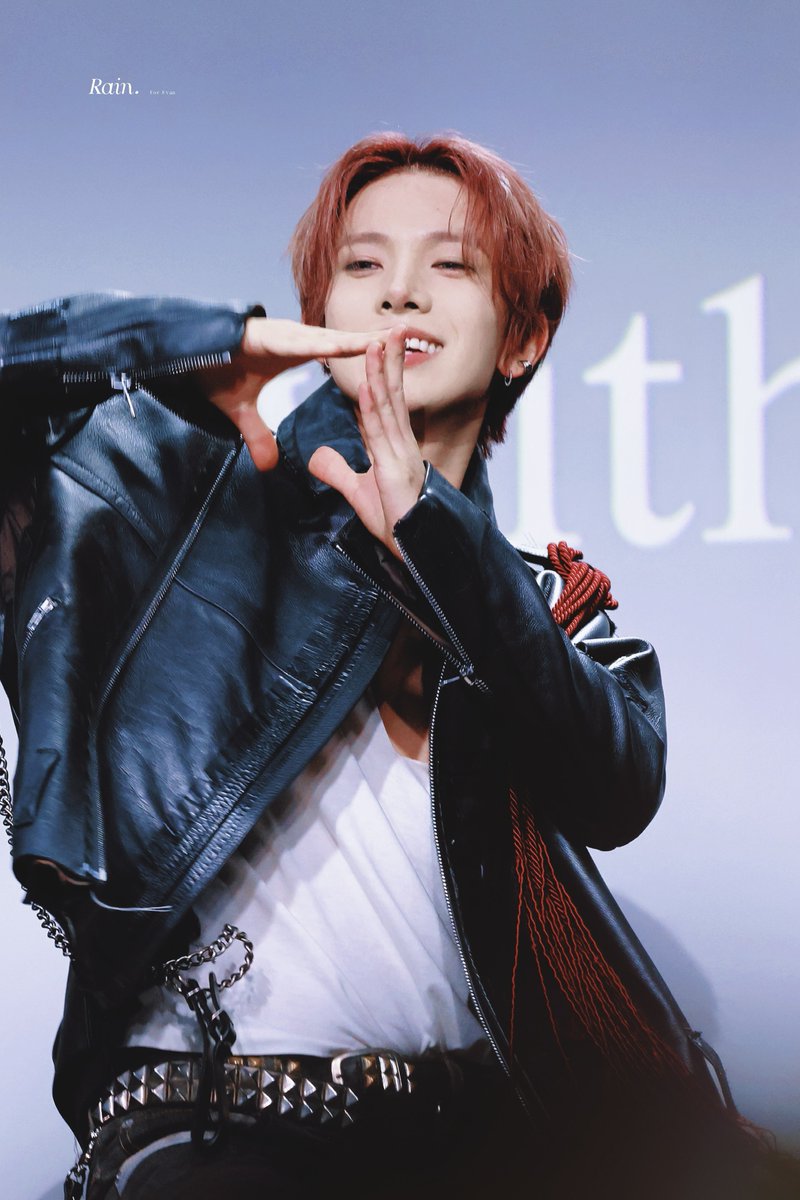dewissaf's tweet photo. DAMN HE IS SO COOL🔥🔥

#EVAN #에반
#HEESEUNG #희승 https://t.co/anQiu6BwEr