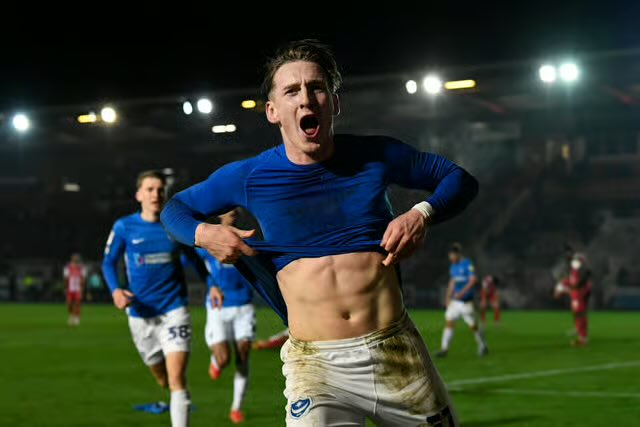 pfcmccloud's tweet photo. I had a young Irish winger once 😔 https://t.co/ZenloqD5ds