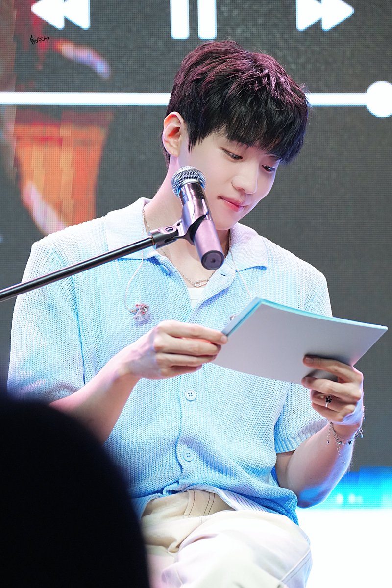 forsure_ari's tweet photo. 260704 SUMMER ON-Air in 도쿄

🎧 재짱디

#재찬 #JAECHAN #DKZ https://t.co/x855qwYoKc