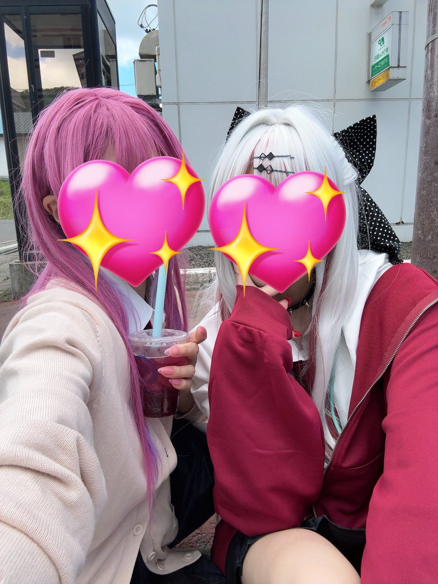 rai___cos's tweet photo. 石神のこのデカリボンがめちゃくちゃお気に入りでぇ！！！！前からでも見えるくらいデカくしたいって話したら作ってくれた春日さん本当にありがとう😭💖🌈
#TMAF #TMAF2026 https://t.co/QJnlyeIzRB