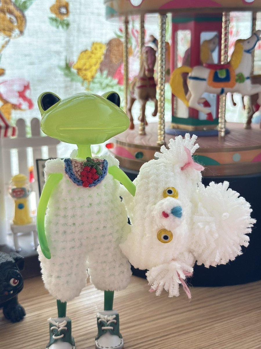 ichigokoko's tweet photo. いよいよです！Dolls’ tea party！vol.9
新作のプードルちゃん着ぐるみセット♡7色ご用意できました＼(^o^)／
雨でも安心！境赤レンガ倉庫でお待ちしております♪ichigokokoは2階にいます！
#あみぐるみ
#着ぐるみ
#ワンダーフロッグ
#ワンダフレンド https://t.co/FyD5Z2Vi3n