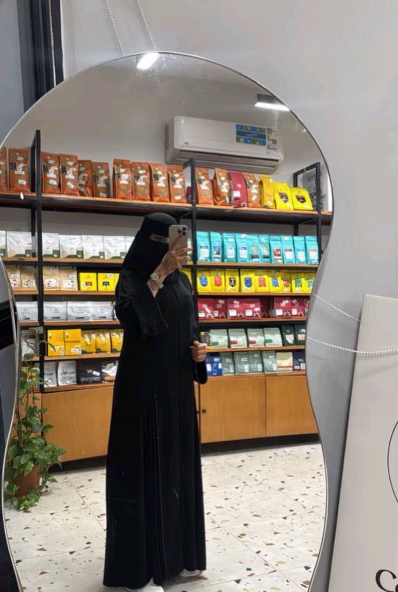 LircaRequiem's tweet photo. اجواء مباريات كأس العالم المنتخبات 🔥🔥♥️ 
وش توقعاتكم لحالة الطقس ؟! في تبوك برد اححح السعودية 
الشتاء الماطر الطائف 🌨️ الخرج سهره أبها موسم الرياض سالب المدينة القصيم مكه المدينة مساج الطائف موجب جدة بريدة عنيزة https://t.co/sSHYWoWkFA