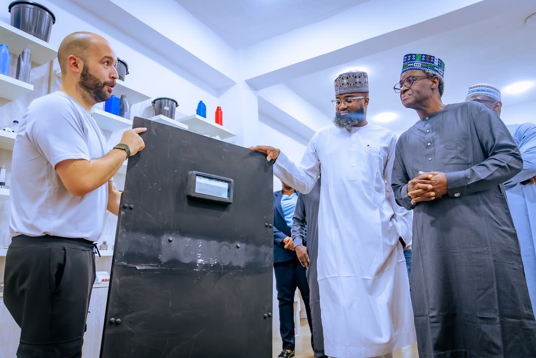 KSHalilu's tweet photo. Nigeria cannot industrialize if we continue to rely on imported high-precision components for critical sectors. 

That’s why @NASENIHQ established the ‘Centre of Excellence’ for Precision Manufacturing under the #RenewedHope, to build local capacity, strengthen advanced manufacturing, and enable Nigerian industries to produce world-class components for aerospace, automotive, energy, defence, and healthcare.

It was a pleasure to welcome Mr Tanimu Yakubu, Director-General of the Budget Office of the Federation, to the Centre and share the progress we’re making. 

We appreciate his visit and continued interest in advancing Nigeria’s industrial future. 

#InfinitePossibilities