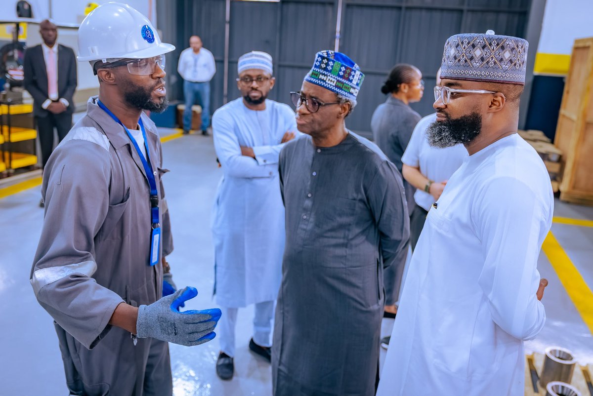 KSHalilu's tweet photo. Nigeria cannot industrialize if we continue to rely on imported high-precision components for critical sectors. 

That’s why @NASENIHQ established the ‘Centre of Excellence’ for Precision Manufacturing under the #RenewedHope, to build local capacity, strengthen advanced manufacturing, and enable Nigerian industries to produce world-class components for aerospace, automotive, energy, defence, and healthcare.

It was a pleasure to welcome Mr Tanimu Yakubu, Director-General of the Budget Office of the Federation, to the Centre and share the progress we’re making. 

We appreciate his visit and continued interest in advancing Nigeria’s industrial future. 

#InfinitePossibilities