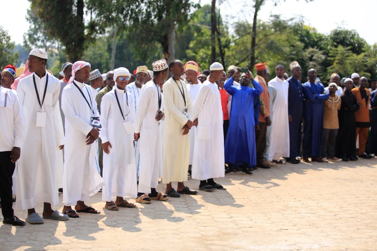 islamrwanda's tweet photo. Nyakubahwa Mufti w'uRwanda Sheikh Sindayigaya Musa, mu Ijambo rye akaba yavuze ko Atewe ishema no kuba iki gikorwaremezo gitashywe ku mugaragaro k'umunsi Abayislamu kimwe n'Abanyarwanda muri rusange bizihiza ku nshuro ya 32 umunsi mukuru wo kwibohora, asaba abasilamu kuba ku ruhembe mu rugamba rw'iterambere kuko Ubuyobozi bwiza bw'Igihugu bwahaye amahirwe asesuye abanyarwanda bose bityo bagomba kuyabyaza umusaruro nk'ikimenyetso ntakuka cyo kwibohora. @GovernanceRw @RwandaSouth @NyanzaDistrict @sindayigayamus