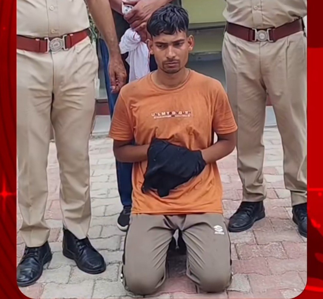 Delhiite_'s tweet photo. This man Shekhar murdered Rakesh Jaat...

Do You Know Why? You won't believe it.

Over a latrine water bottle using for open defecation.

📍Harchandpura, Rajasthan https://t.co/nvXpACLJOw