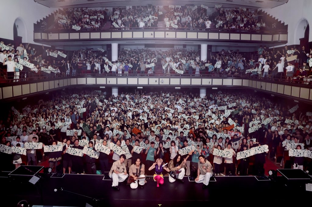 RRReol's tweet photo. Reol Oneman Live 2026
'美辞学' TOUR ホール篇 名古屋公演

君たちが楽しみにしてくれるほど、楽しそうにしてくれるほど、わたしらしさ漲る！
こんな日を過ごすために日々やってんだなー
思い通りにいかなくても人生つーのは面白い方へいってみることを、美辞学と亞堕威と名古屋のおみゃーらから学んだぜ💗

唯我羅紫の兄貴 @ygarshy にも大感謝
これが我が美辞学街道　全国制覇の夢はツアーファイナル因縁の渋谷公会堂で叶えるぜ
待ってろ東京〜！