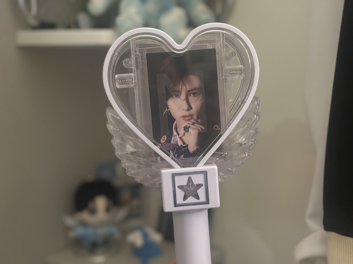 r_zyo's tweet photo. エスカワ1冊にしたのでおみくじでした　ようこそ、けんてぃ🎶🎶こわくないよჱ̒ ᴖ⩊ᴖ ） https://t.co/wb82vNfNgZ