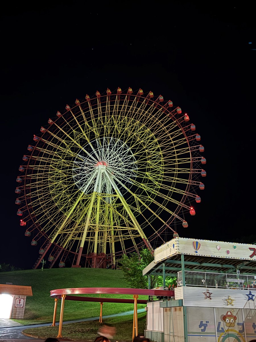 MorietoPg's tweet photo. 毎年ない時間捻出してでも、夜の遊園地脱出は参戦
今年も楽しかった
でもくやしいー

 #魔法遊園地脱出 https://t.co/fFkZWMfzgS