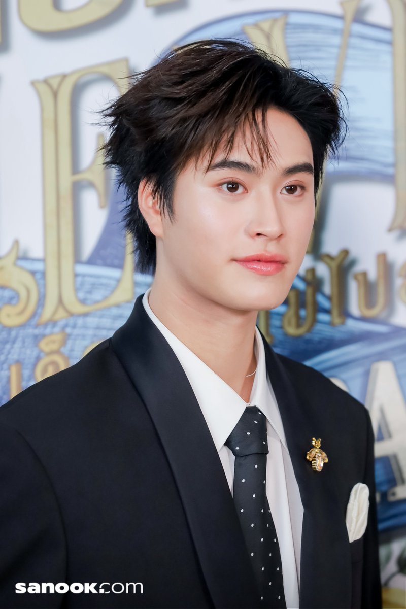 Sanook's tweet photo. ออร่ากระจาย "เจมีไนน์-โฟร์ท” ในงาน “Ticket to Heaven Fan Party" 🧒🪽✨️
🔗https://t.co/uVRMTwtFYy
GEMINIFOURTH TTH FINALE
#TicketToHeavenFinalEP
#TicketToHeaven
#GeminiFourth #เจมีไนน์โฟร์ท
#Gemini_NT #เจมีไนน์นรวิชญ์
#Fourthnattawat #โฟร์ทณัฐวรรธน์
#sanook https://t.co/CgqL53SplQ