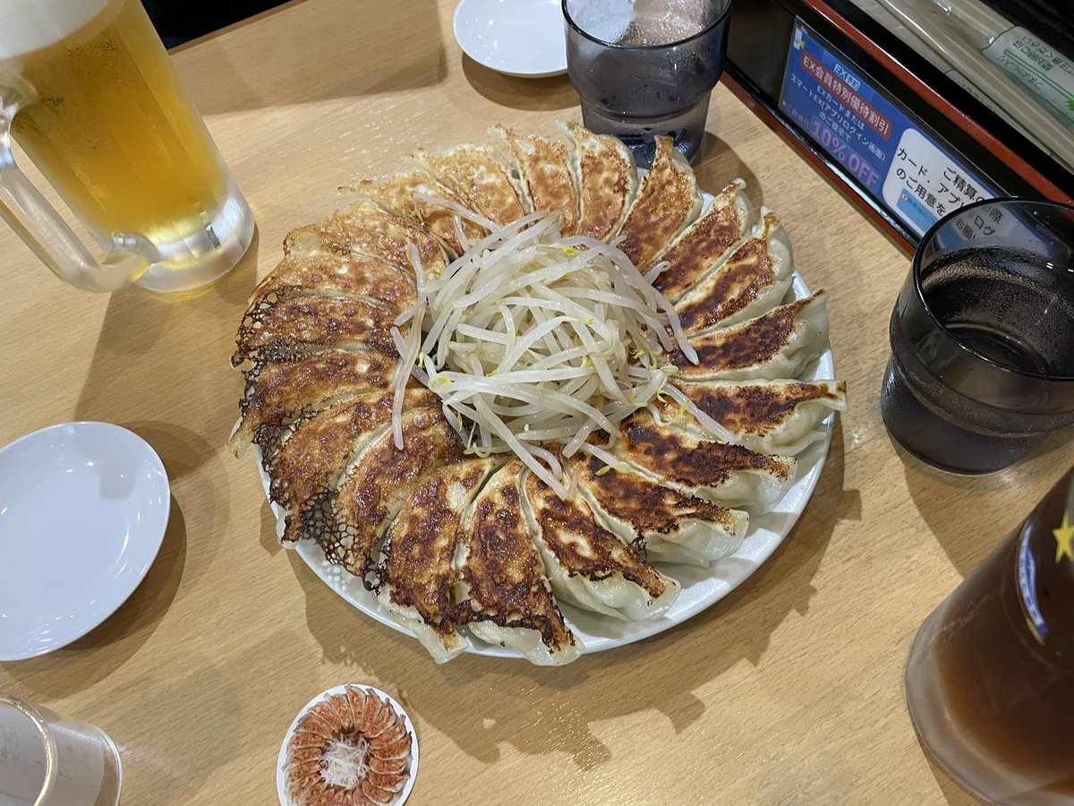 lucky4621's tweet photo. 色々な場所に行きたいので、行きは新幹線、帰りは鈍行で帰りました😅
熱海、浜松、豊橋で途中下車しました。

小田原でそば、浜松では浜松餃子🥟を食べました！
#箱根旅行 https://t.co/44VdSWvA8H