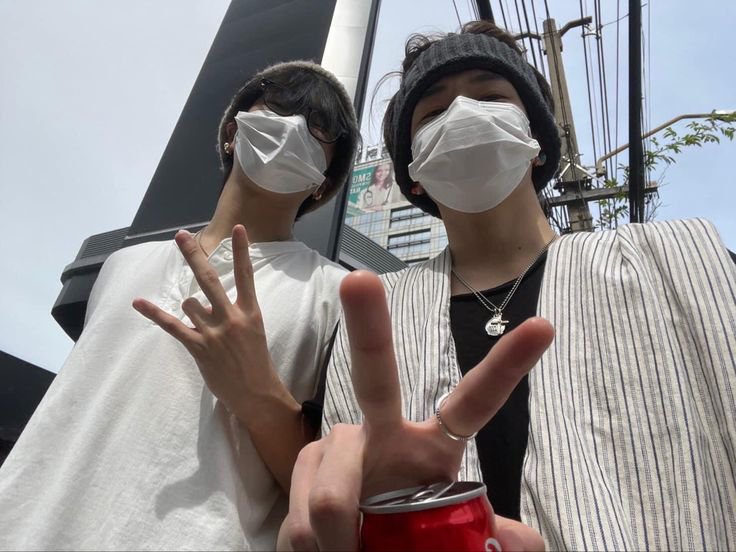 kyunelle's tweet photo. reasons why asahi likes jaehyuk a lot

1. jaehyuk is fun
2. they understand each other. he thinks they’re like minded 
3. he is kind
4. when they are together it’s fun
5. they joke around a lot and have meals together 

🥹🥹 my jaesahi‚ pls be together forever https://t.co/YiywgY9Orb