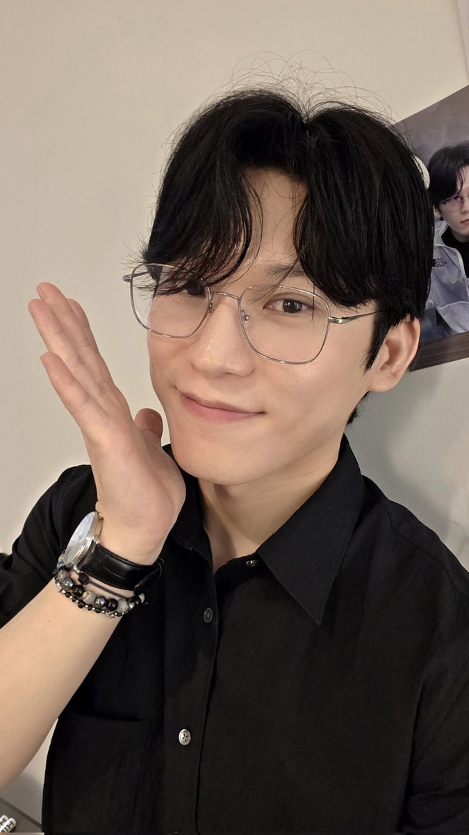 delphi_luv's tweet photo. 260704 서화님🌸 https://t.co/8Plz3YqncU