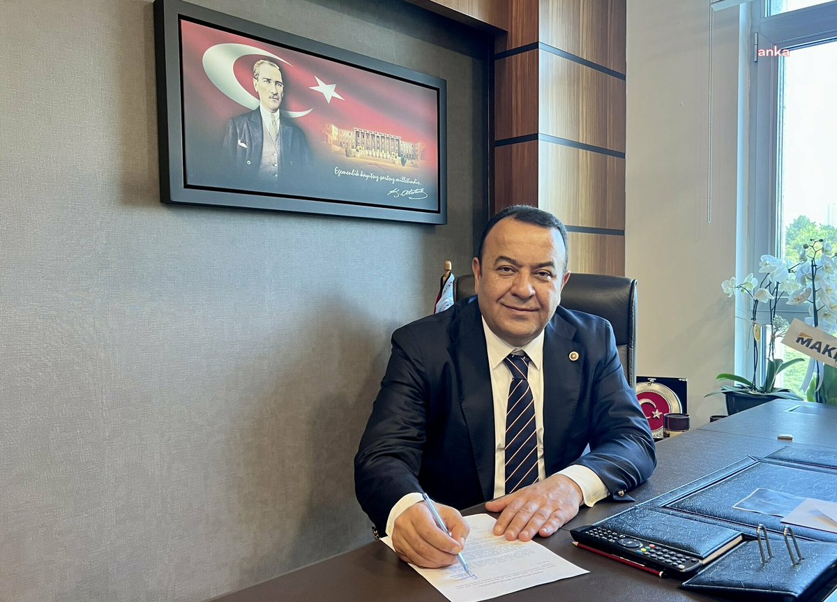 doganburak29's tweet photo. SON DAKİKA!
CHP Milletvekili Adnan Beker'in kardeşi Özay Beker, Cemal Özdemir, Muhammet Yusuf Özdemir ve Buğrahan Yüceldi “suç işlemek amacıyla örgüt kurma, kurulan suç örgütüne üye olma ve suçtan kaynaklanan mal varlığı değerlerine aklama” suçlarından gözaltına alındı. https://t.co/ULhGPko943