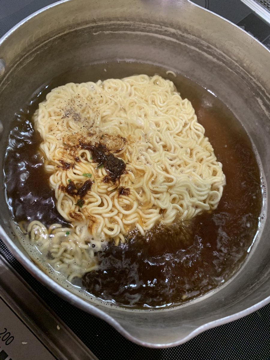 skanayaneko's tweet photo. チャルメラ、調味料先入れ、皆さんは後入れ🤗 https://t.co/KnGda67wJT