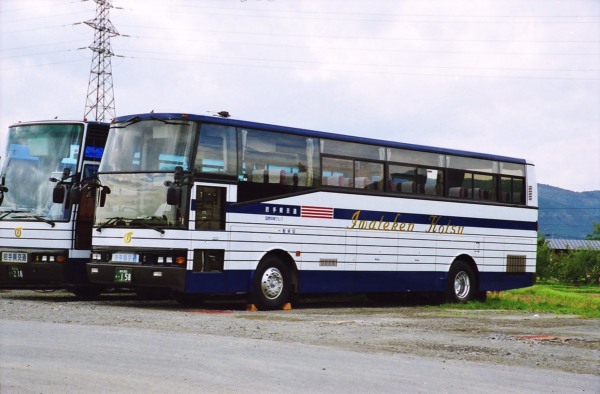 MR520KAI's tweet photo. 岩手県交通滝沢営業所の車両。【再掲あり】2003年10月撮影 https://t.co/SEThx3VDJF