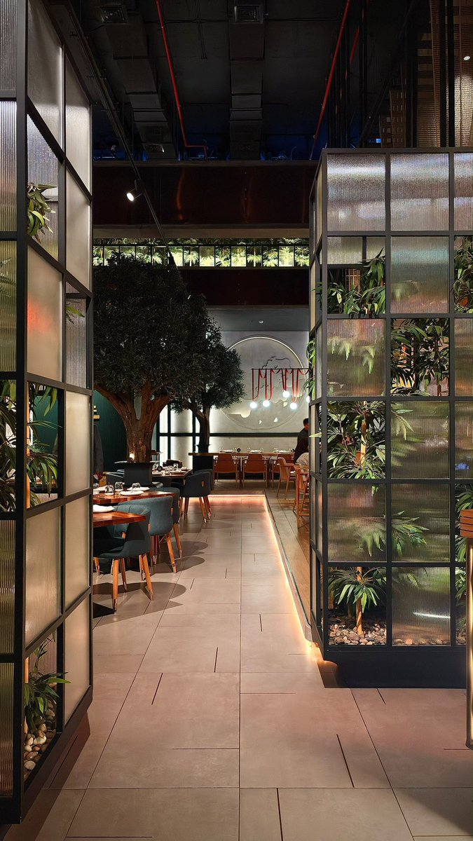 rh__08's tweet photo. TOKYO 🍽️ https://t.co/nrh12ZYk0h