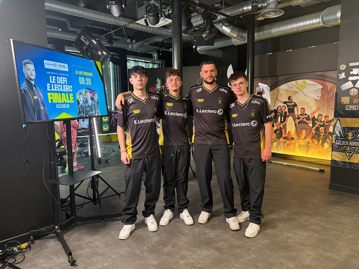 TeamVitality's tweet photo. En direct du V.Hive avec @FuuRy_Off et toute l'équipe Rocket League 🚀

LA GRANDE FINALE DU DEFI LECLERC, C'EST MAINTENANT ! https://t.co/6WDtnR7FRL