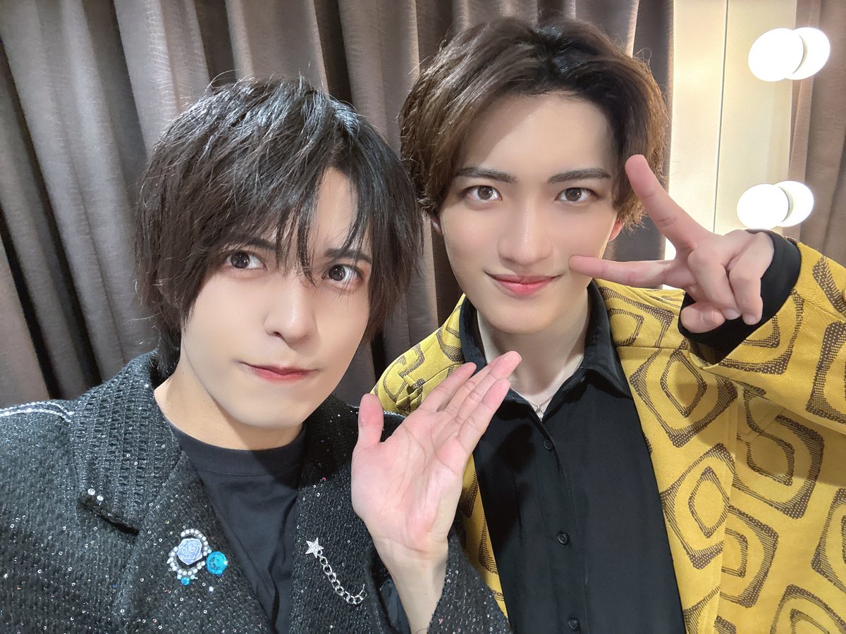 nkpn_yuki's tweet photo. 太一くんのイベントに
ゲスト出演させていただきました！

関西の血が滾るプログラムでしたね🐙✨
こんな伸び伸びさせてもらっちゃって
ええんか？って感じでしたが...笑

太一くんありがとう！めっちゃ楽しかった☺️ https://t.co/Vn4FJHN80D
