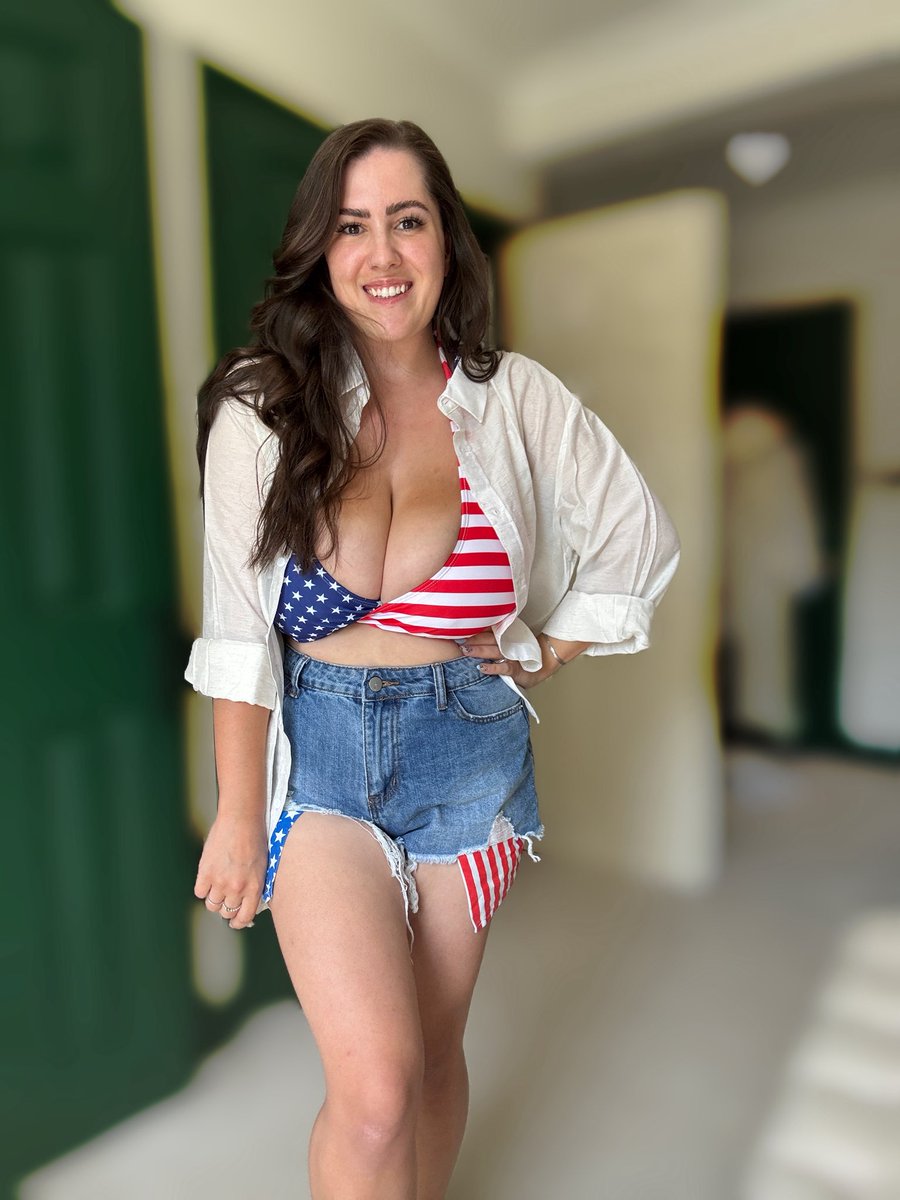 CherylAnn_gg's tweet photo. 🇺🇸🦅 Happy 4th of July ��🇺🇸 https://t.co/2obpi4dIw4