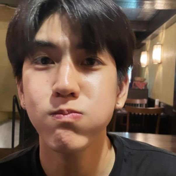 imyournitar_'s tweet photo. แว่นกึงเหมือนปะป๊าจิม แป๋วแป๋วเหมือนปะป๊าน้องซี

#jimmysea #AVOCEAN https://t.co/o5CF6h6brS