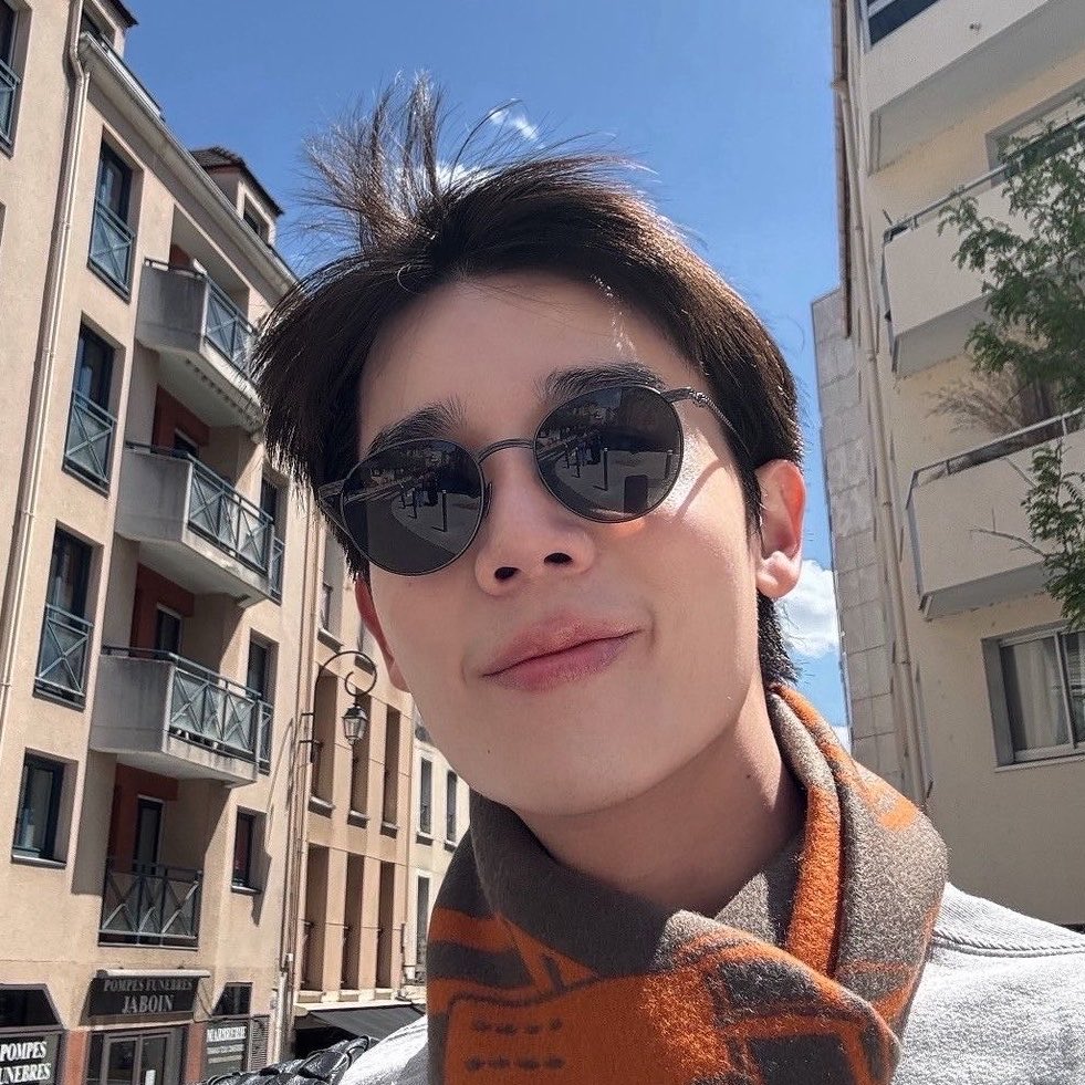 imyournitar_'s tweet photo. แว่นกึงเหมือนปะป๊าจิม แป๋วแป๋วเหมือนปะป๊าน้องซี

#jimmysea #AVOCEAN https://t.co/o5CF6h6brS