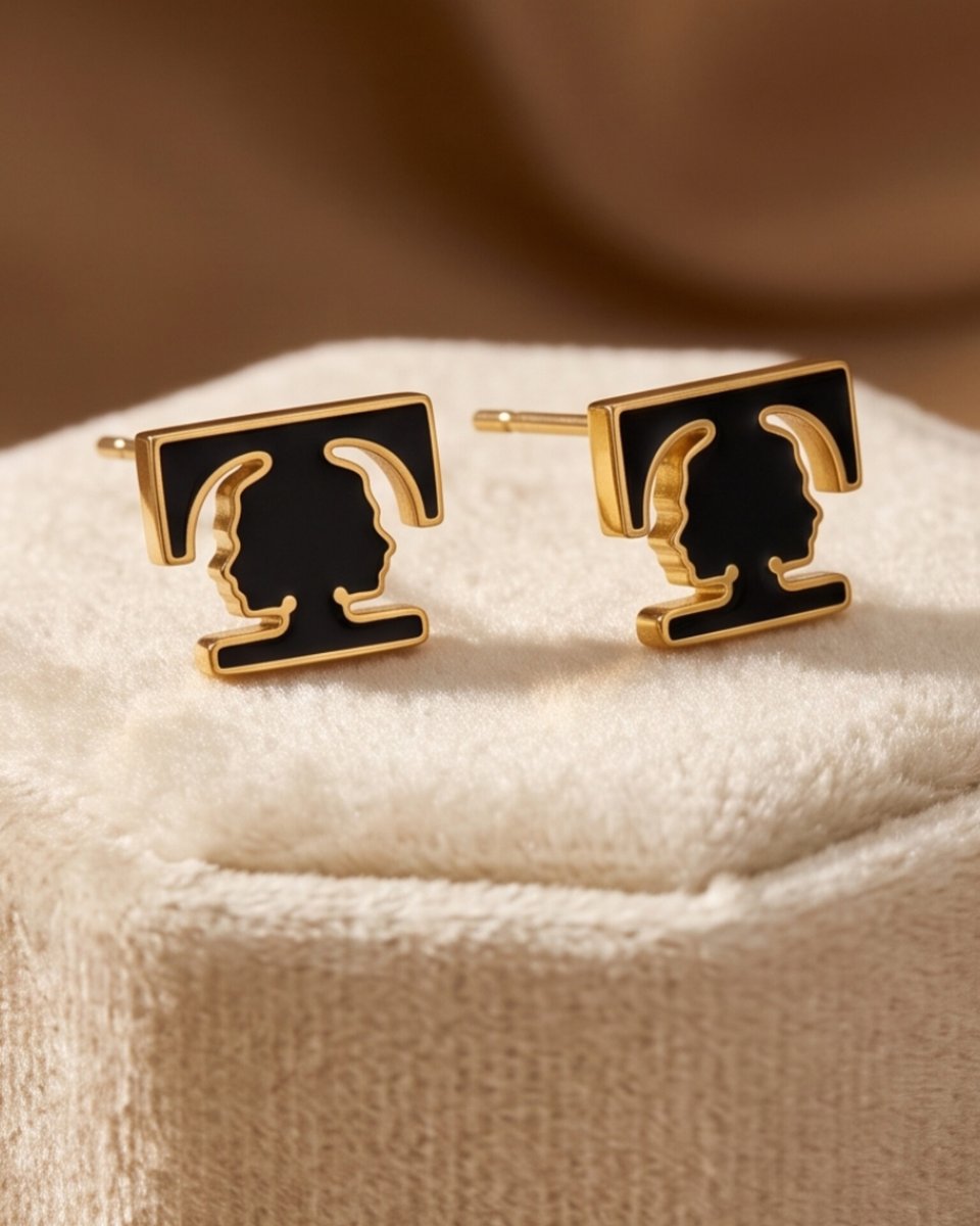 TelmLondon's tweet photo. Introducing - The Unity Collection: 2) THE SYMBOL 

First 50 pre-orders include an exclusive mystery gift. 

Launching 31st July! 

#ElegantAccessories #FineJewellery #TelmLondon #unisexjewellery https://t.co/bK8axjJ9bT