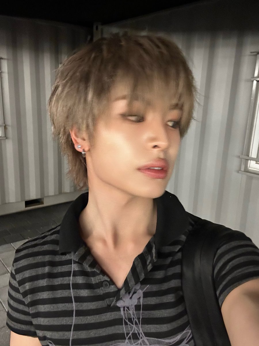 xikers_official's tweet photo. [#예찬] 로디 내가 마니 아껴🫶
#xikers #싸이커스 https://t.co/Fa28lRwzvJ