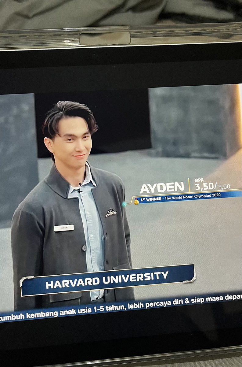 biasa_aja19's tweet photo. Harvard University udah muncul nih .

Ep 2 udah keluar , kalian nonton COC juga ? https://t.co/tisgPAPK7M