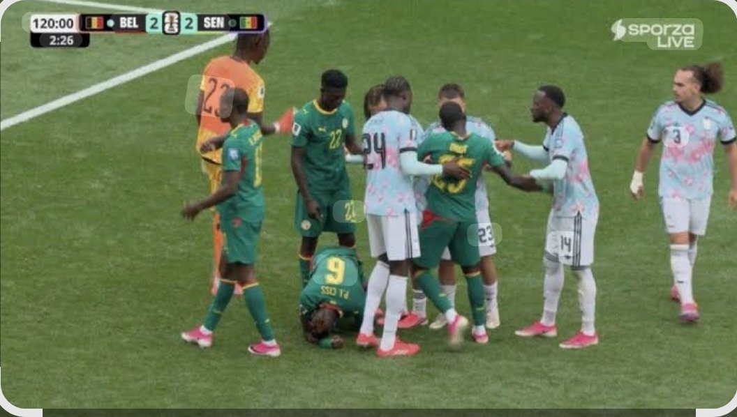 Linus594's tweet photo. @johnling Ces images restera dans les anal du Sénégal.🤣😂🤣 https://t.co/XfsSurW4TD