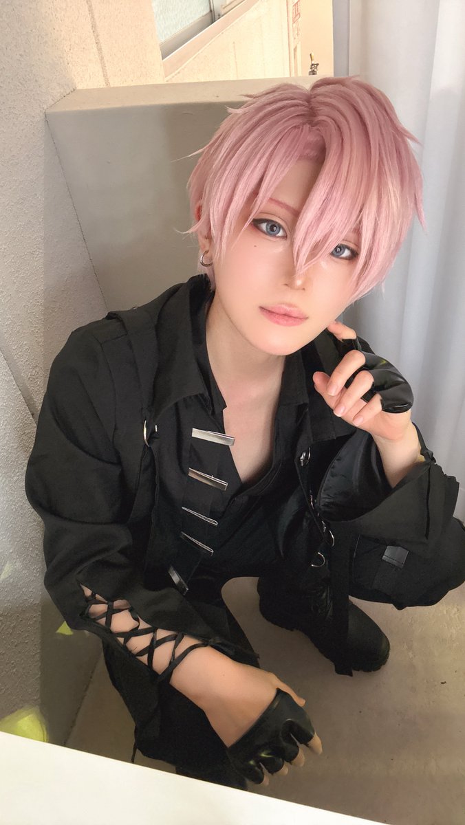 ENAENA_cos's tweet photo. 本日多聞くんの撮影に行ってきました✨️
Aside･Bside両方できてハピ🫶
はちゃめちゃ楽しかった…🥳

最高なF/ACEのメンバーとのツーショは後ほど‼️

#ナイスフェイス併せ0704 https://t.co/rBo7R4y85t
